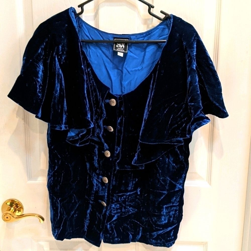 M Designs by Martin McCrea Blue Velvet Top Size M - Picture 3 of 10